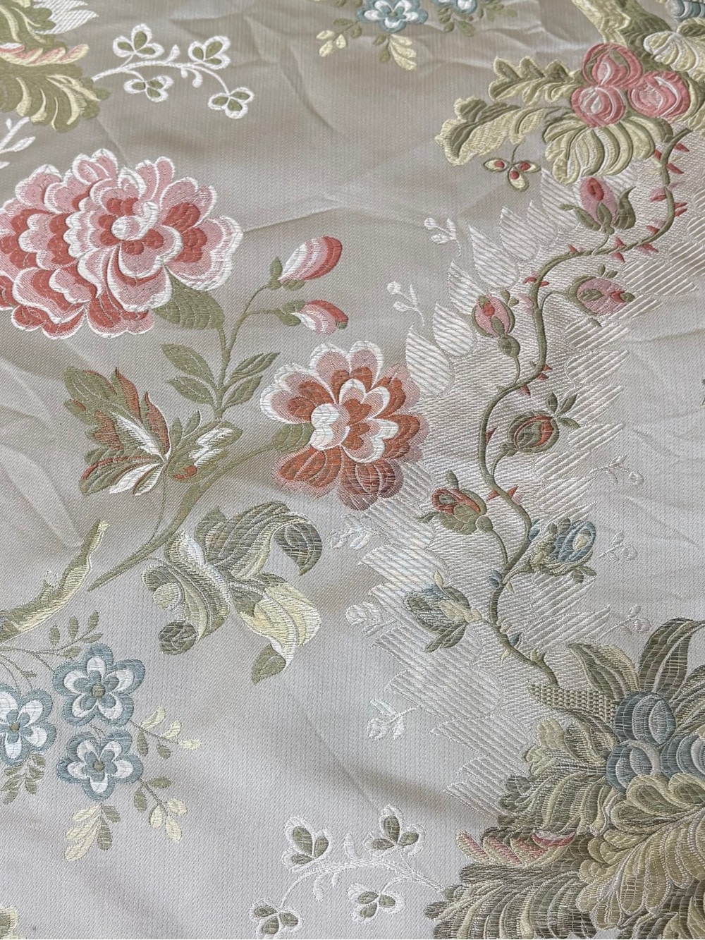 Vintage Kravet Couture Silk Palais Brocade Fabric